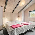 Hébergement de vacances Awesome In With Sauna